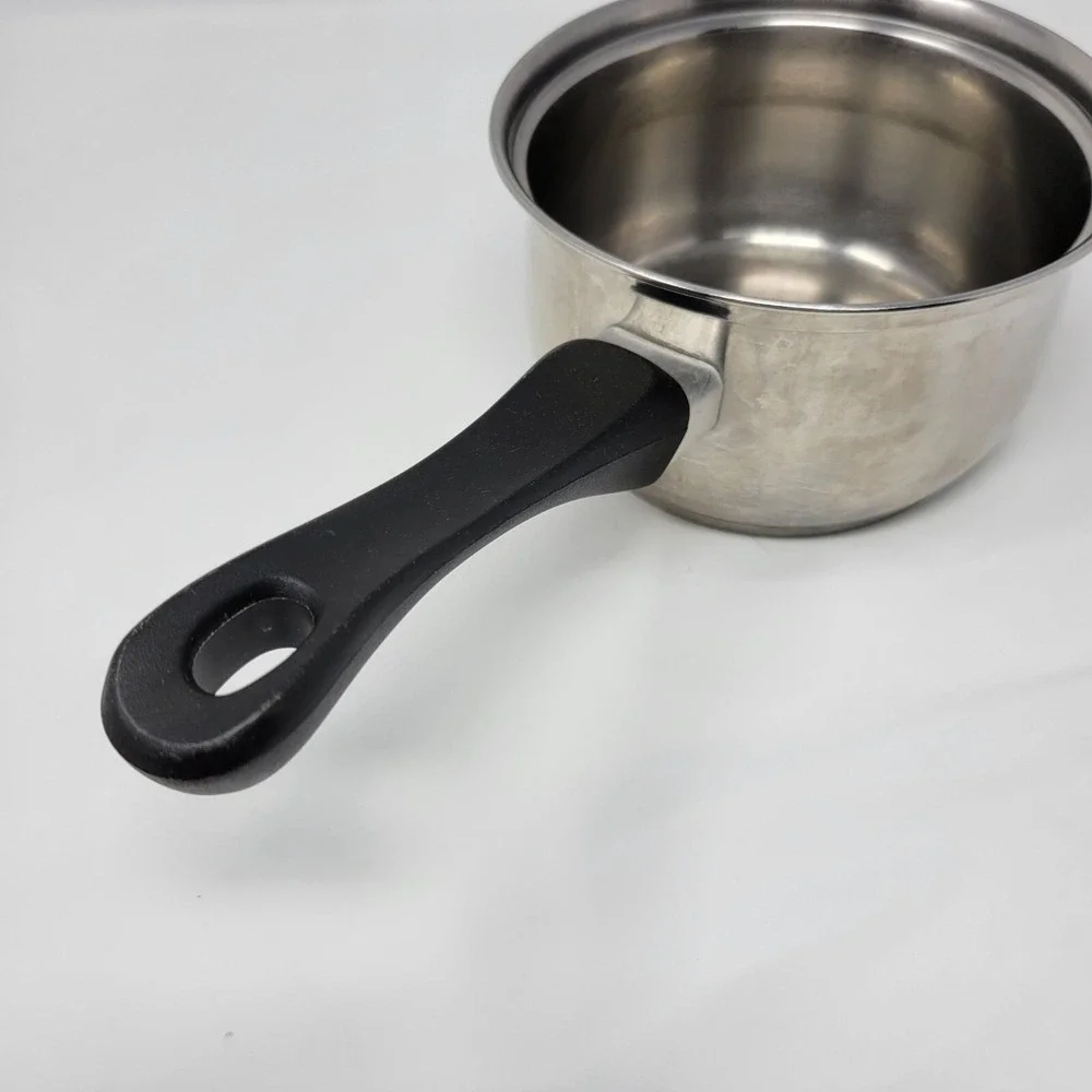 Belgique‎ Stainless Steel Saucepan With Black Handle 1 Qt No Lid